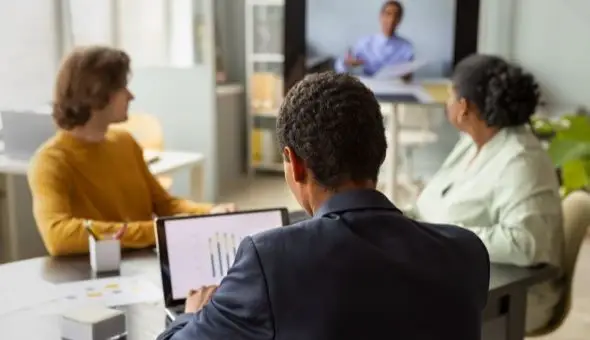 From Labubu Crowds to Office Floors: How IoT Transformed Wework’s Staff Management