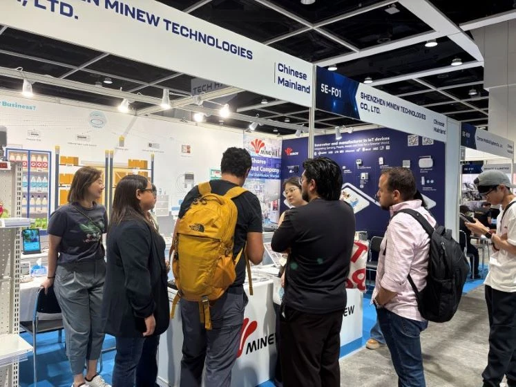 minew booth in HK Electronics Fair